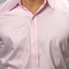 shirt is crafted from satin-finish Giza Cotton, with Trochus shell buttons
