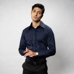 rare spear‑point collar, The Lance Collar merges sharp design with the softness and sheen of premium Giza Cotton and embellishment of natural mother‑of‑pearl buttons