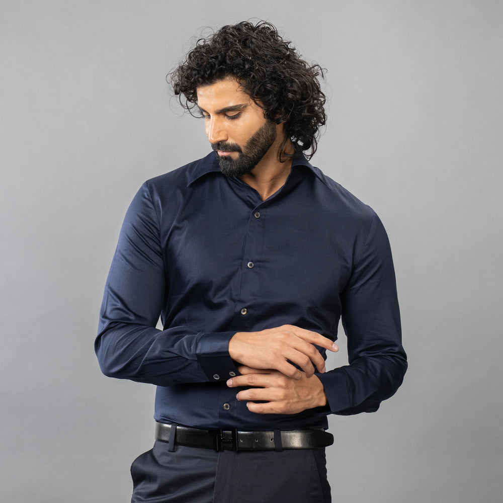 lustrous satin finish and a gracefully curved Cooper collar, 