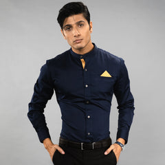 Cut in luxurious Giza Cotton, The Mandarin Luxe blends the sleek minimalism of a mandarin collar with welt pocket